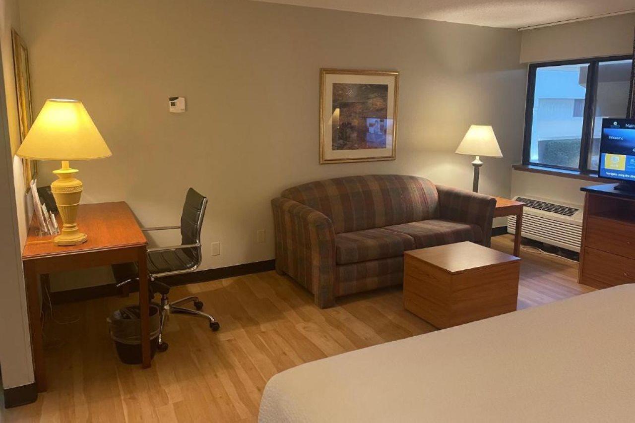 Days Inn By Wyndham Pleasant Prairie Kenosha Екстер'єр фото