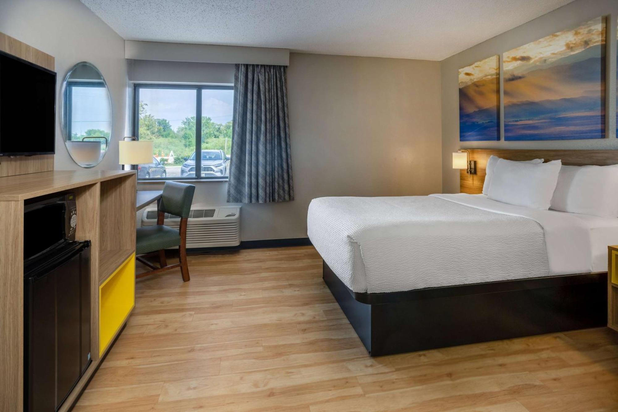 Days Inn By Wyndham Pleasant Prairie Kenosha Екстер'єр фото