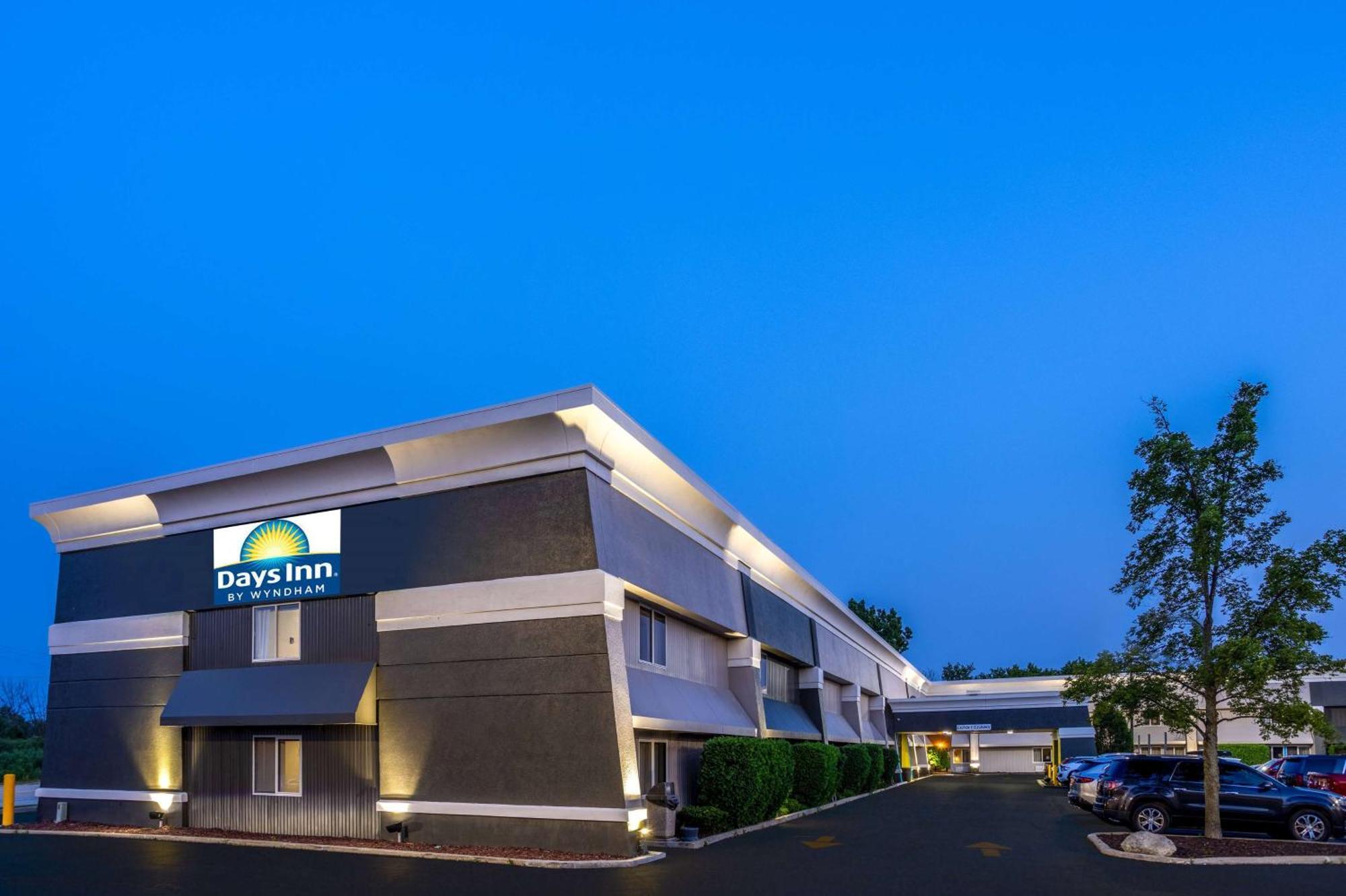 Days Inn By Wyndham Pleasant Prairie Kenosha Екстер'єр фото
