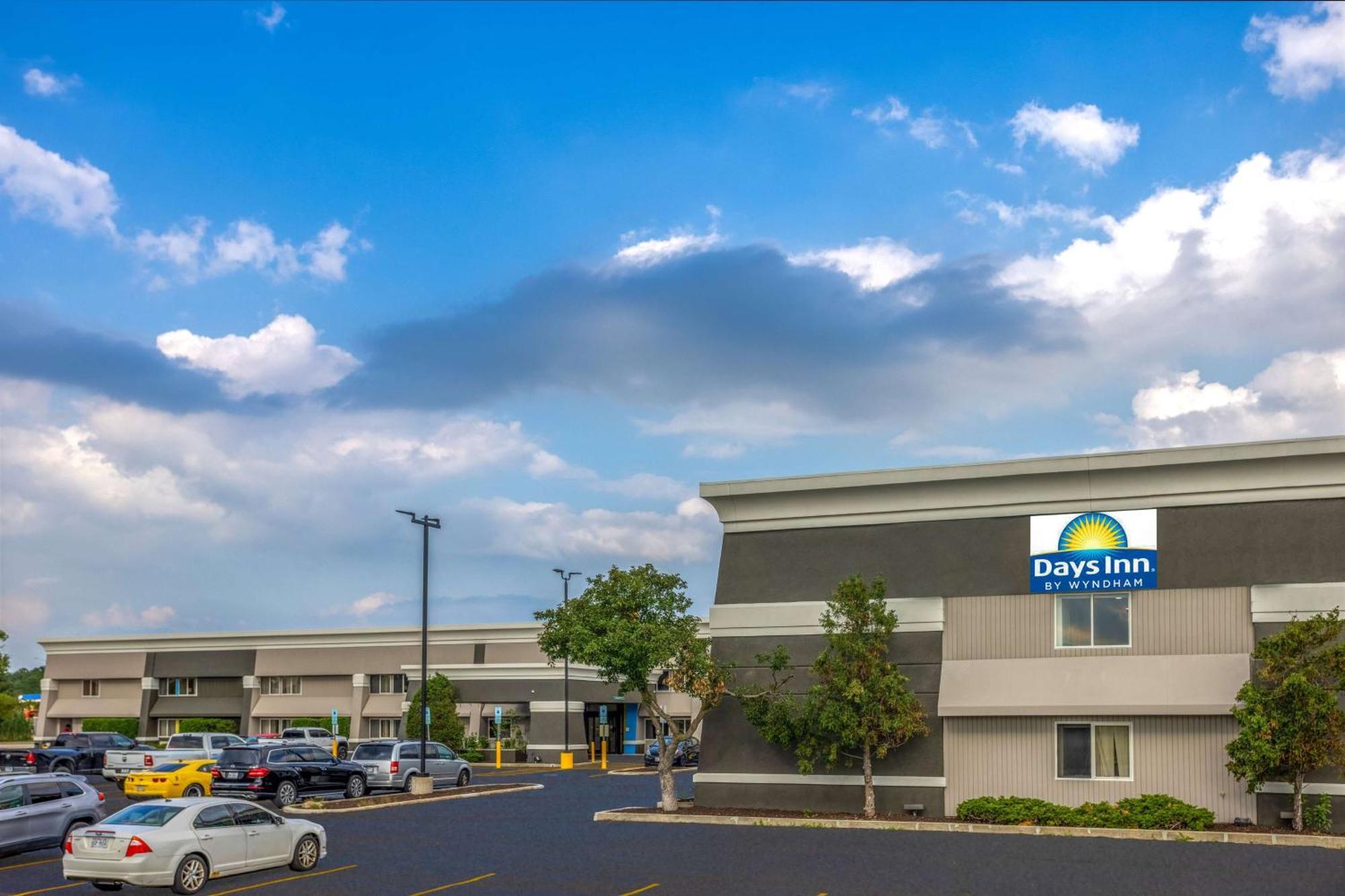Days Inn By Wyndham Pleasant Prairie Kenosha Екстер'єр фото